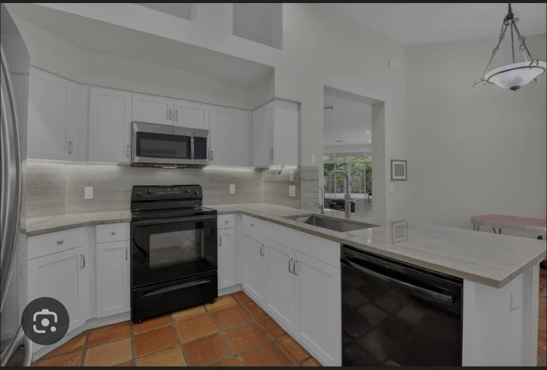2409 NW 66th Drive