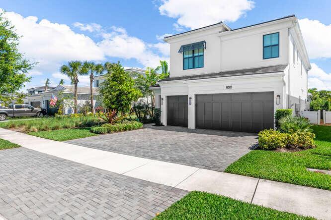 13459 Artisan Circle