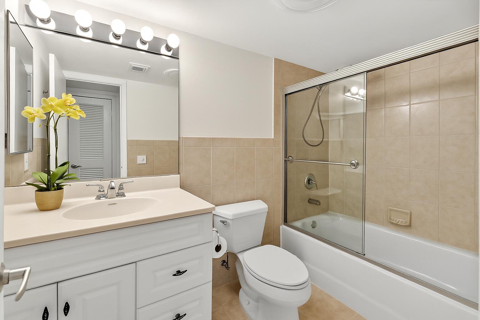 FOUNTAINS OF PALM BEACH C - Residential