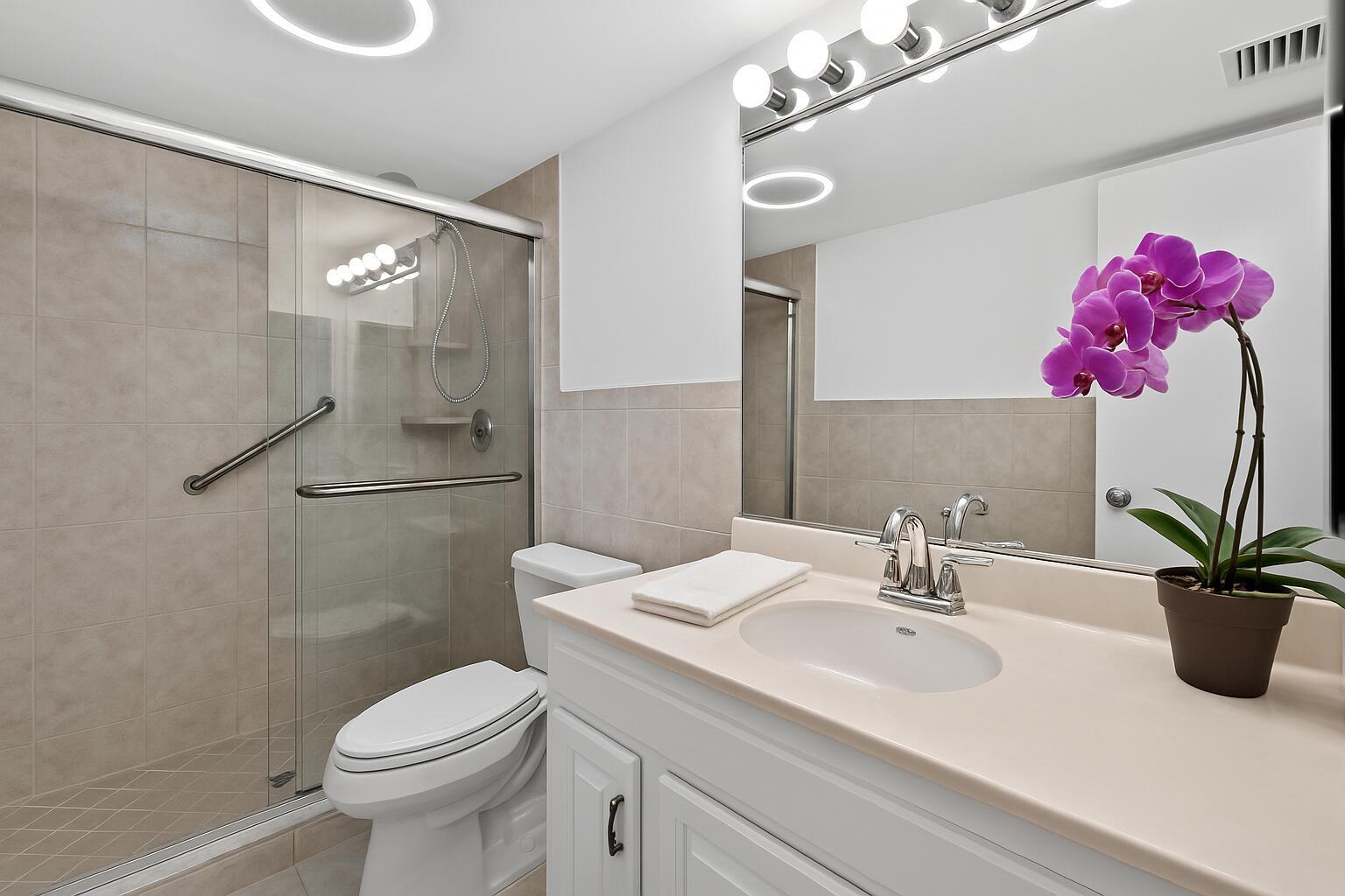 FOUNTAINS OF PALM BEACH C - Residential