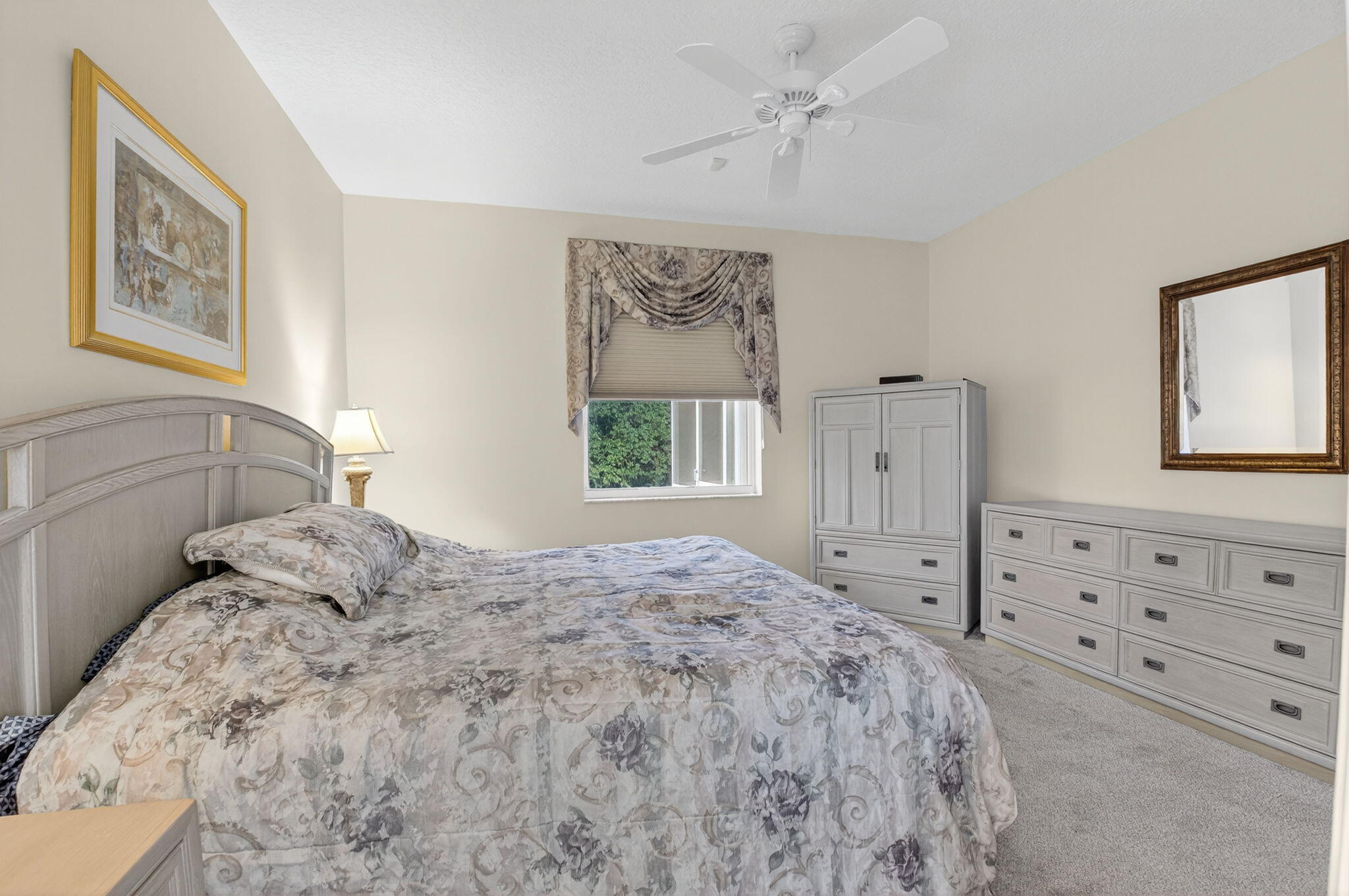 MAJESTIC ISLES 3 - Residential