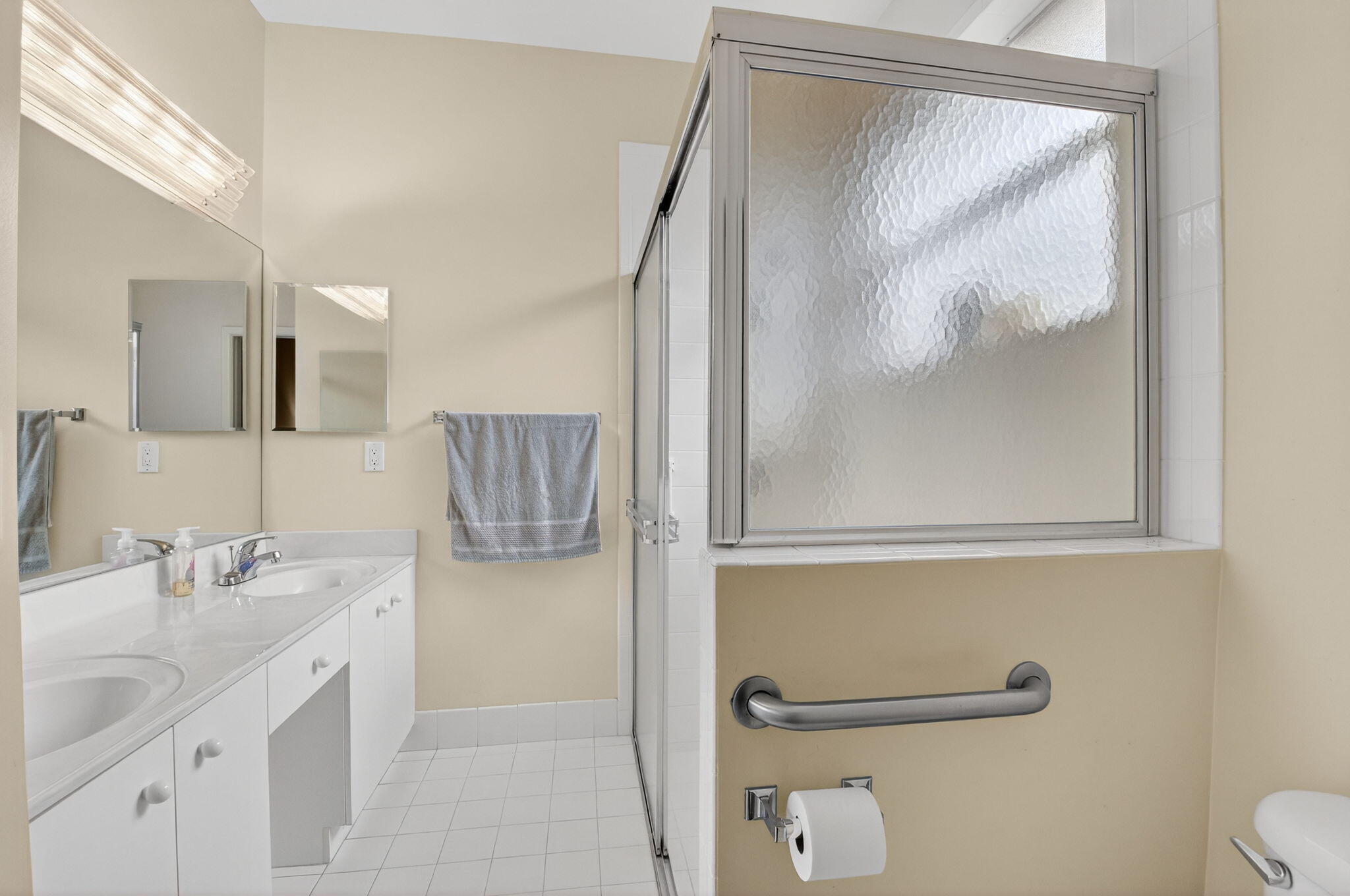 MAJESTIC ISLES 3 - Residential