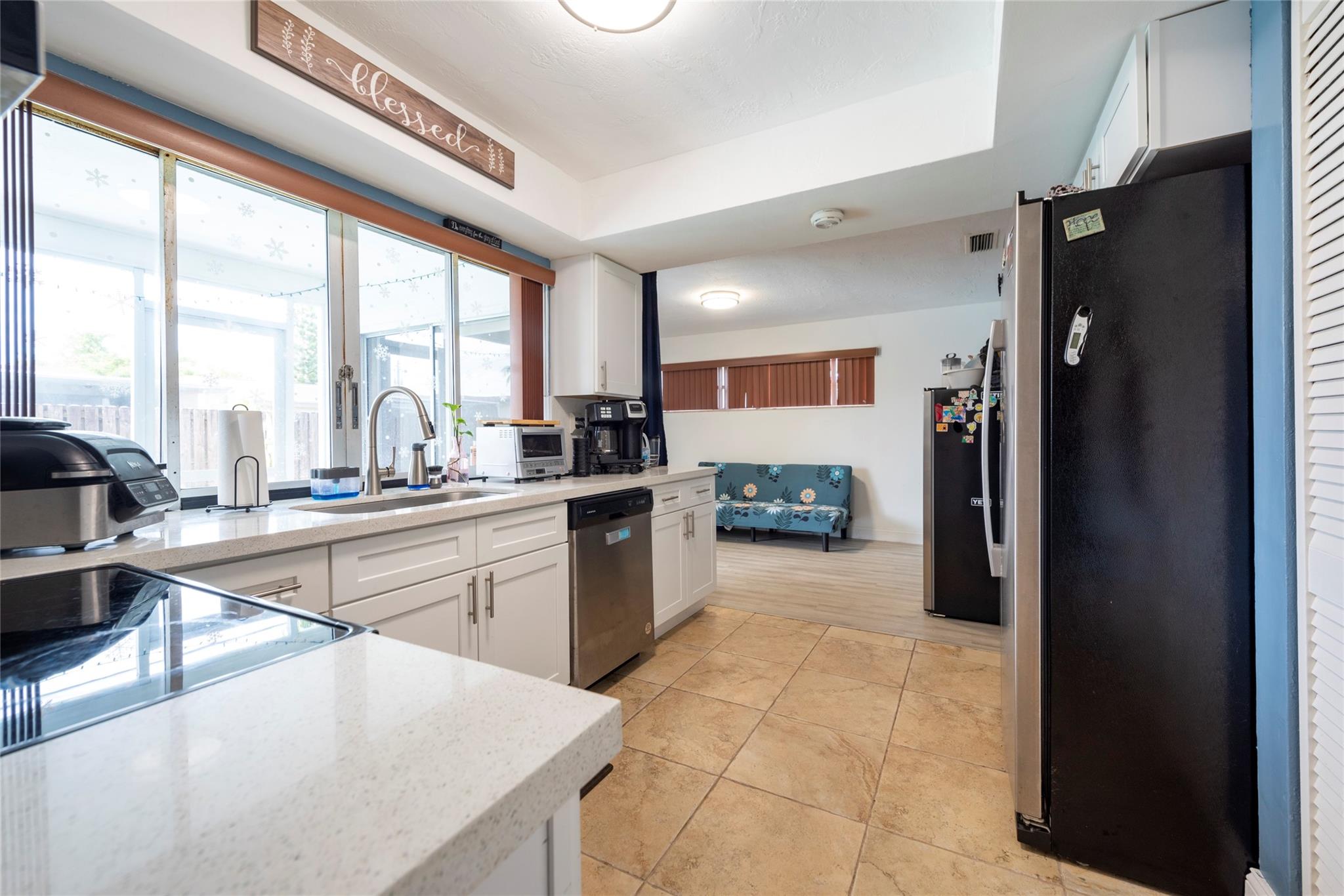 Sunrise Golf Village Sec - Residential