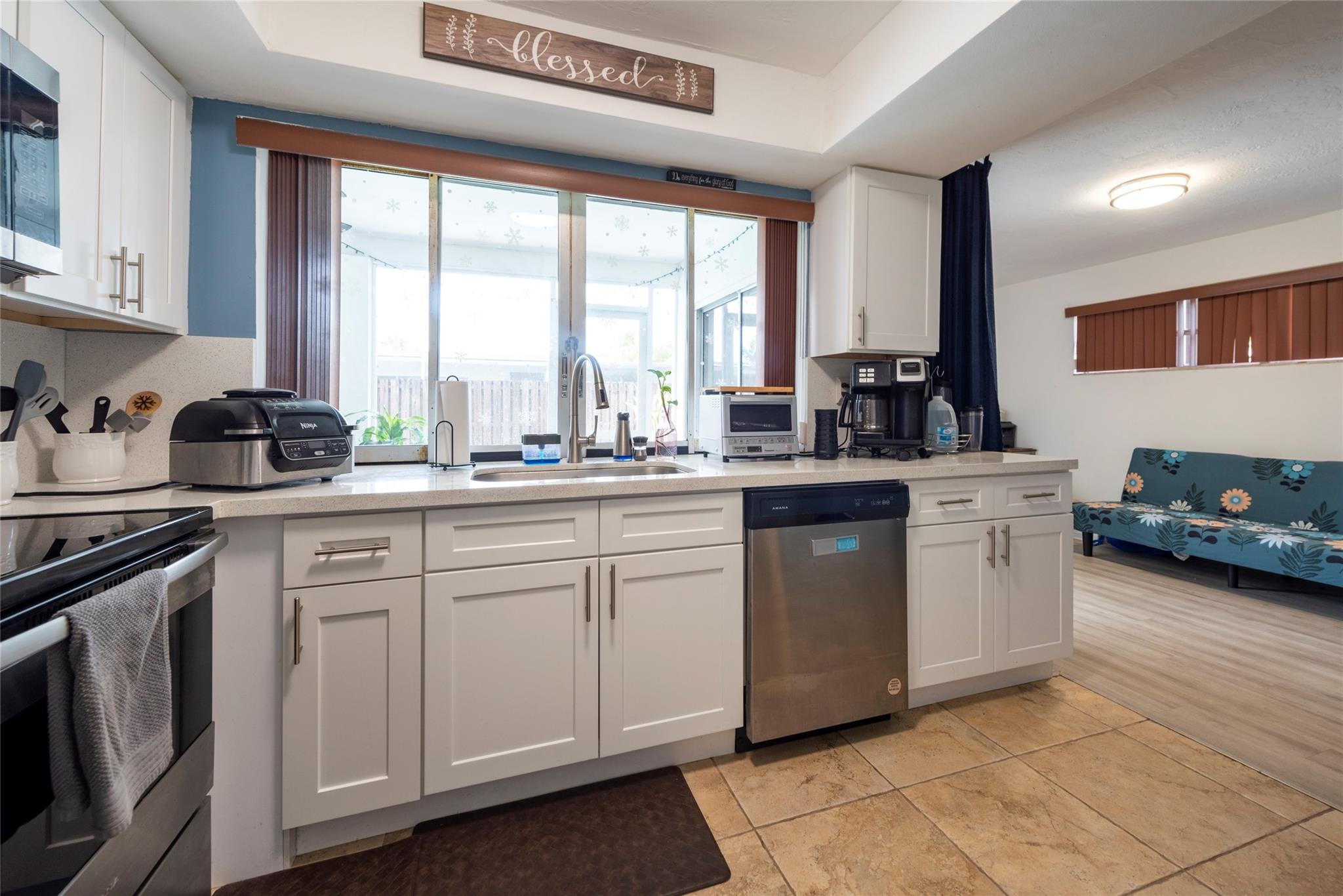 Sunrise Golf Village Sec - Residential