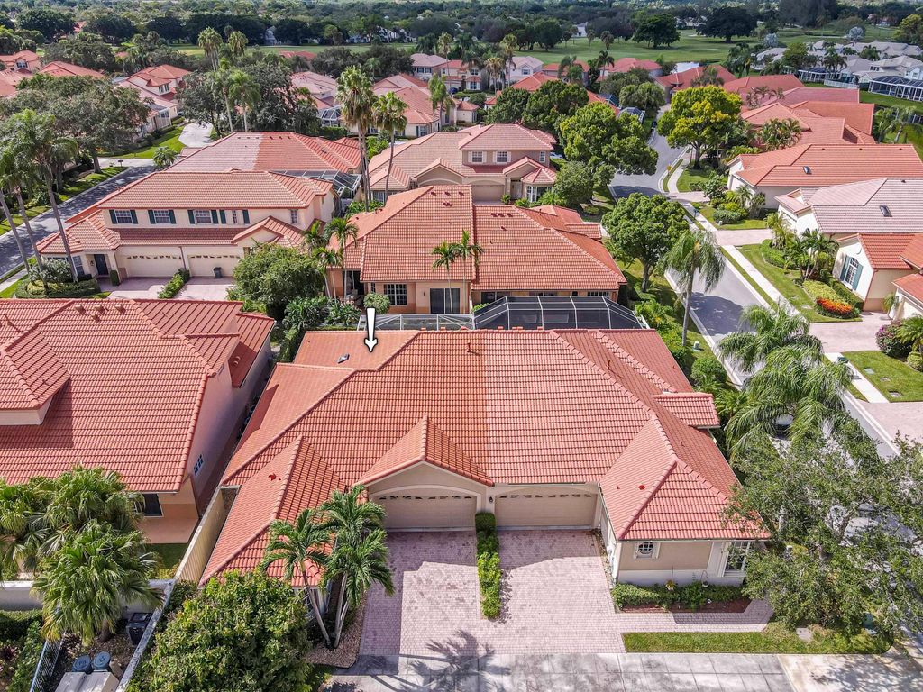 Photo of 54 Monterey Pointe Drive, Palm Beach Gardens, FL 33418 (MLS # R11131396)