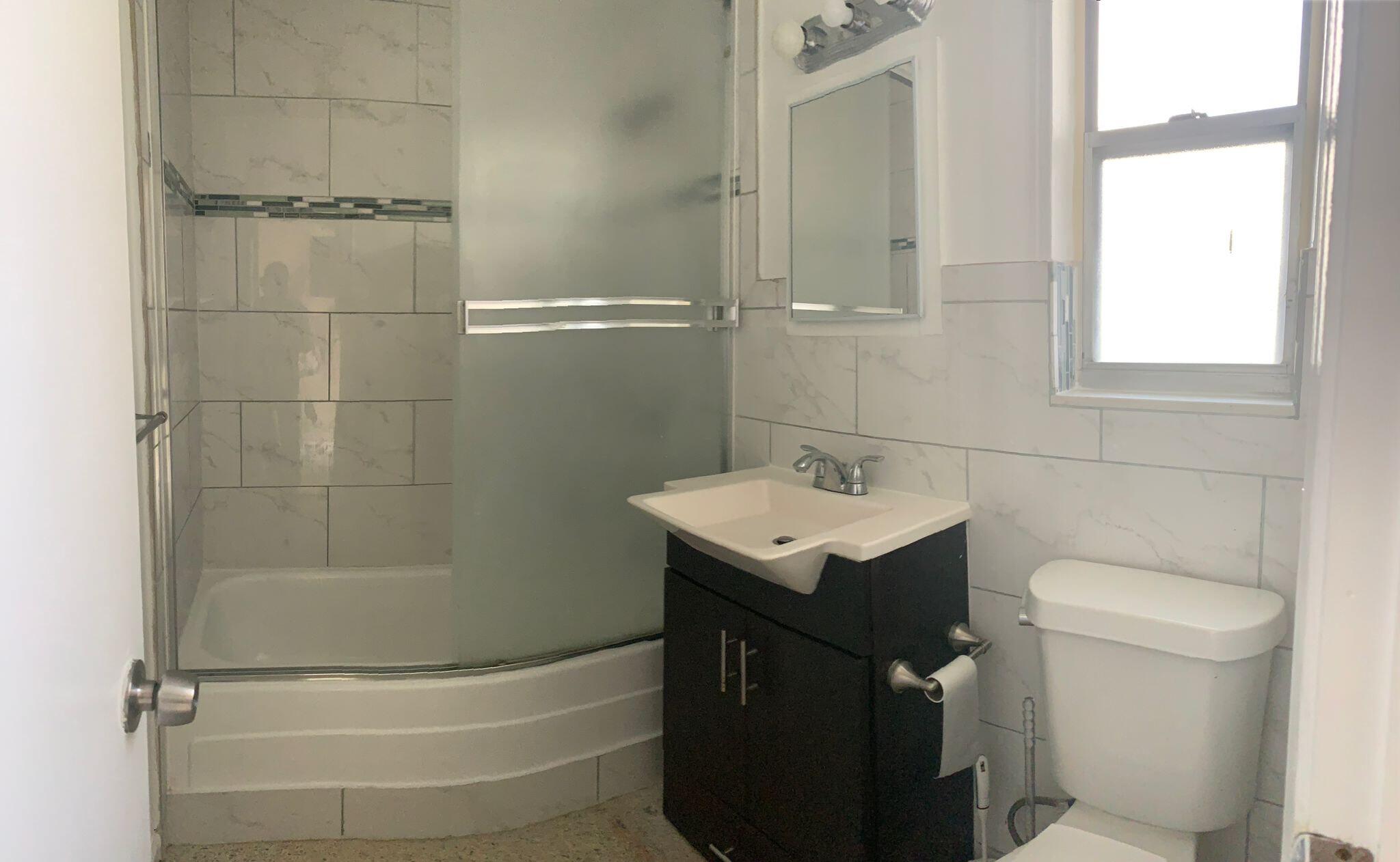 COLONIAL ESTS - Residential Income