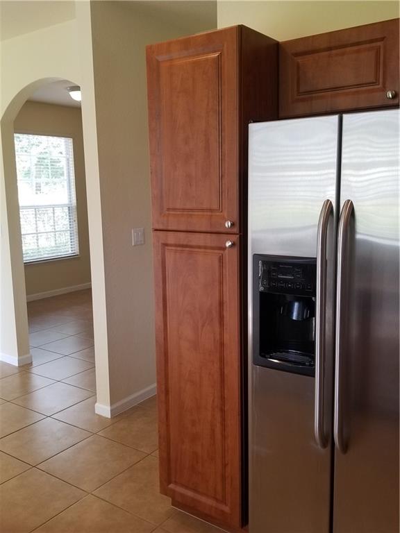 Strok 2 147-22 B - Residential Lease