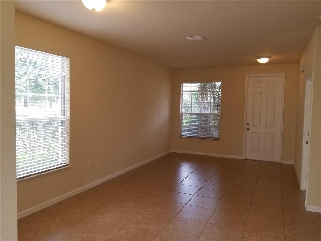 Strok 2 147-22 B - Residential Lease