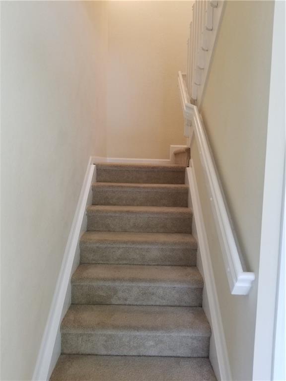 Strok 2 147-22 B - Residential Lease