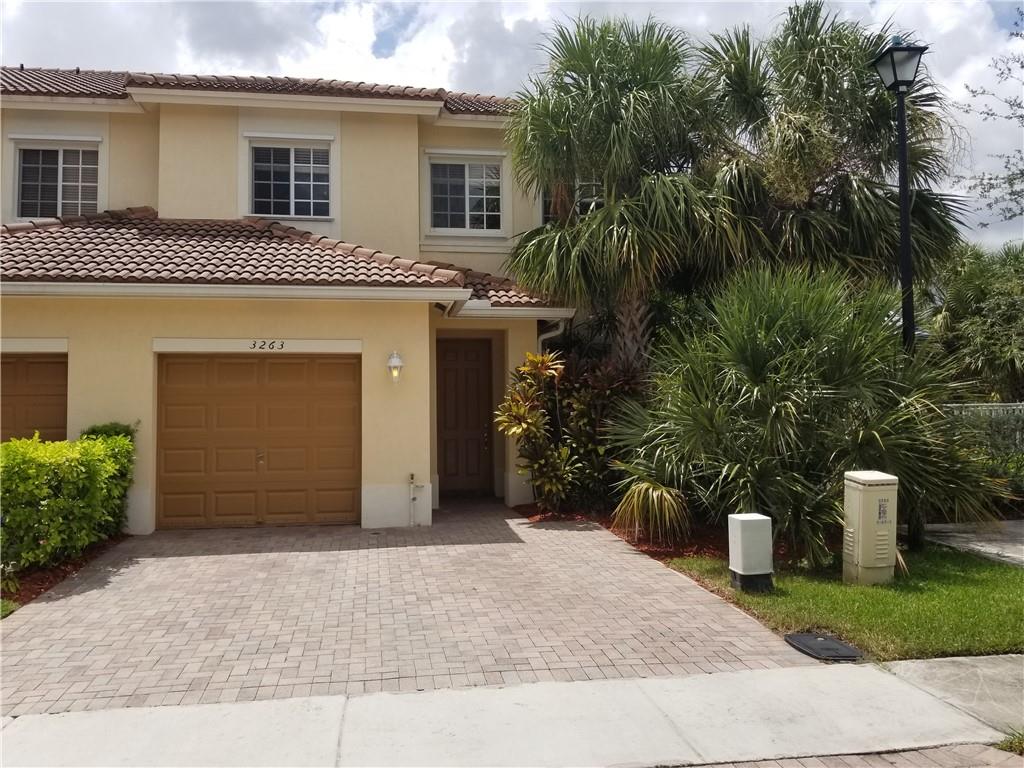 Strok 2 147-22 B - Residential Lease