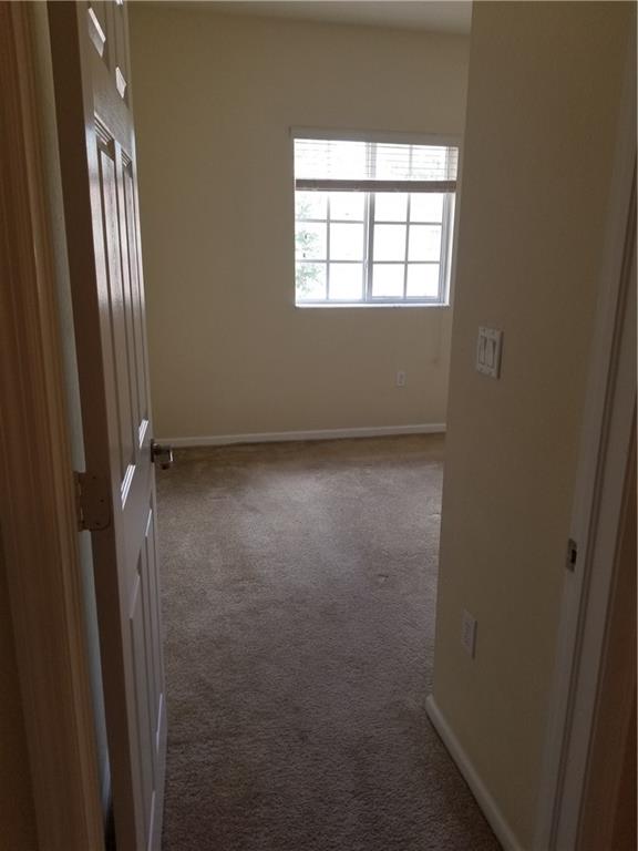 Strok 2 147-22 B - Residential Lease