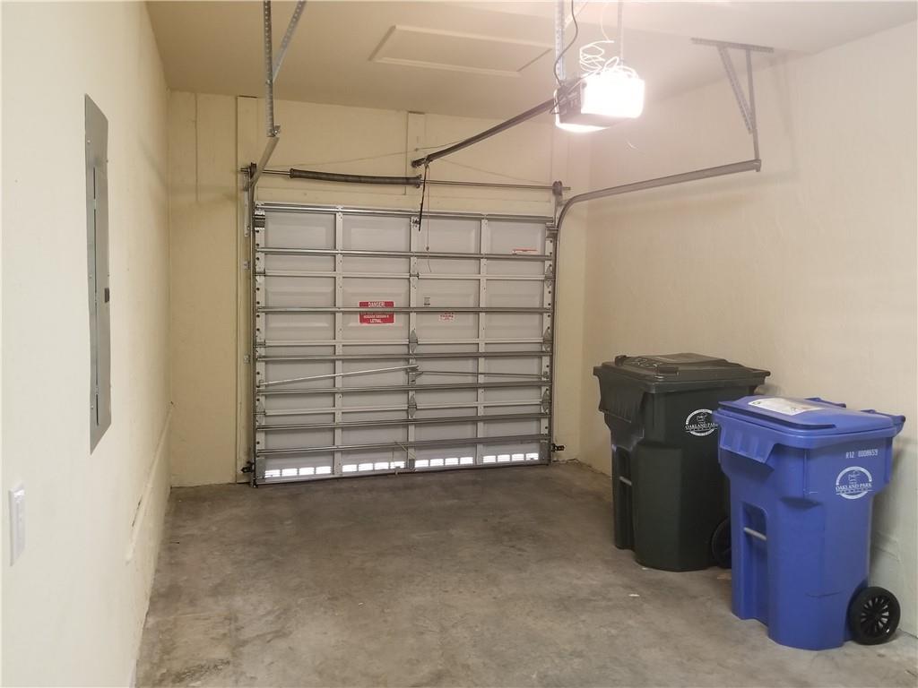 Strok 2 147-22 B - Residential Lease