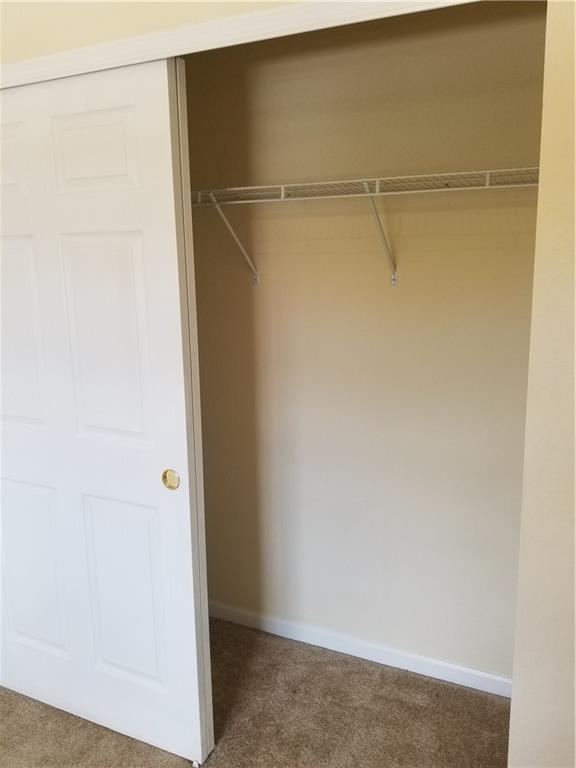 Strok 2 147-22 B - Residential Lease