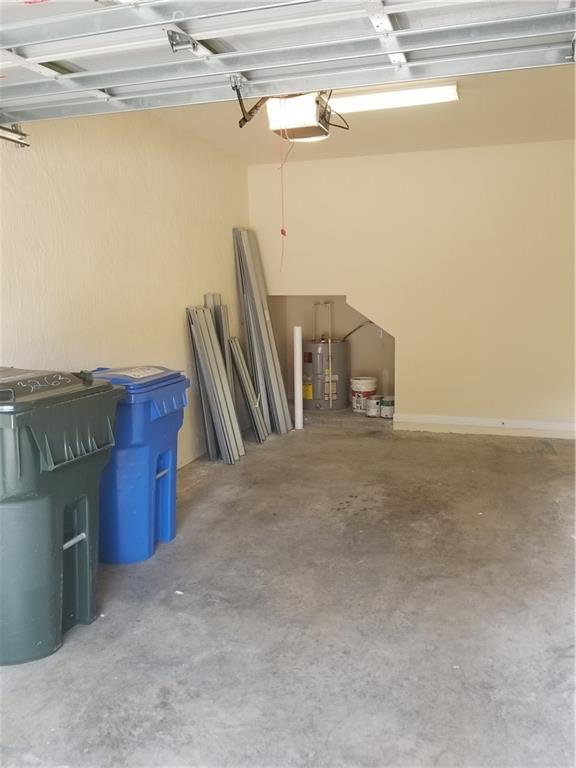 Strok 2 147-22 B - Residential Lease