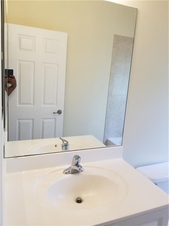 Strok 2 147-22 B - Residential Lease