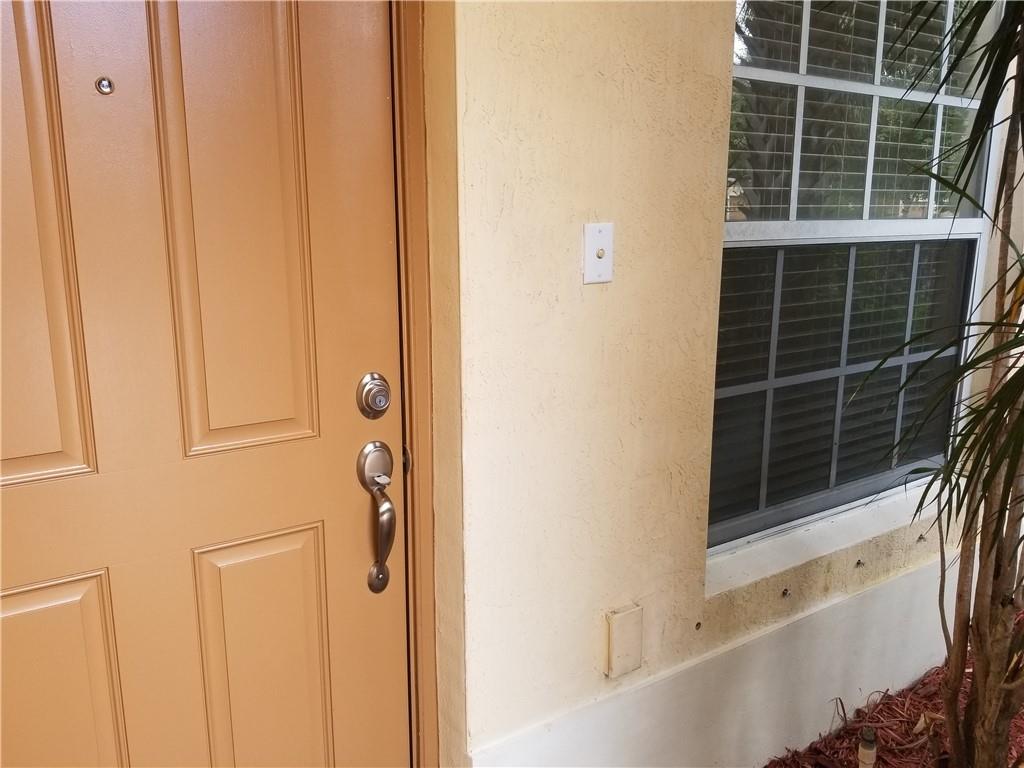 Strok 2 147-22 B - Residential Lease