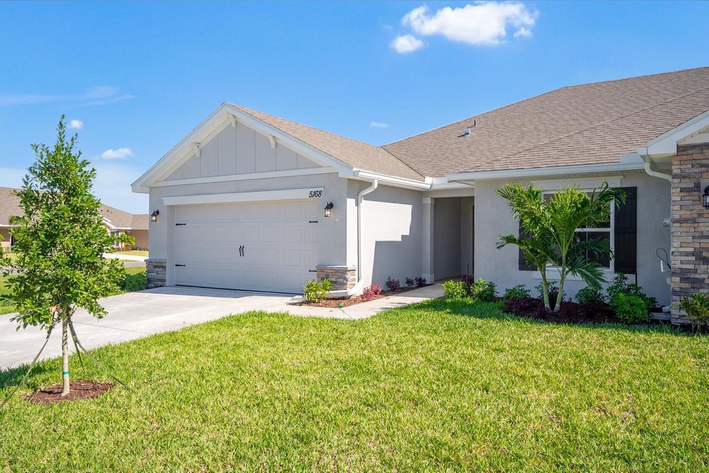 Photo of 5168 Modeno Street, Fort Pierce, FL 34951 (MLS # R11021736)
