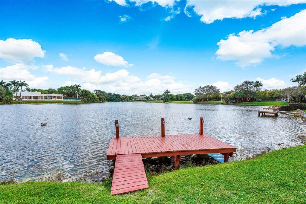 LONG LAKE ESTATES 1 AS - Residential