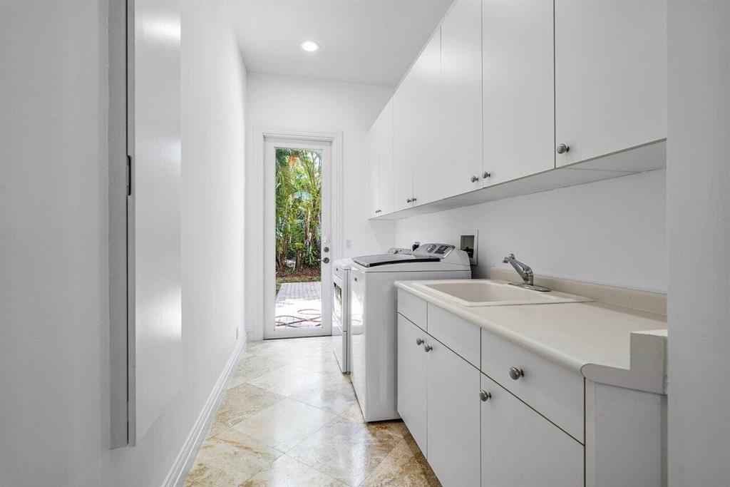 LONG LAKE ESTATES 1 AS - Residential