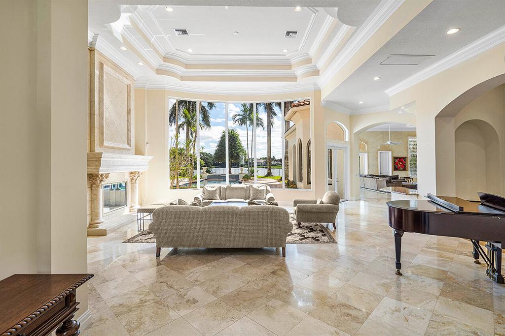 LONG LAKE ESTATES 1 AS - Residential