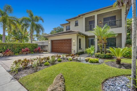 A home in Wilton Manors