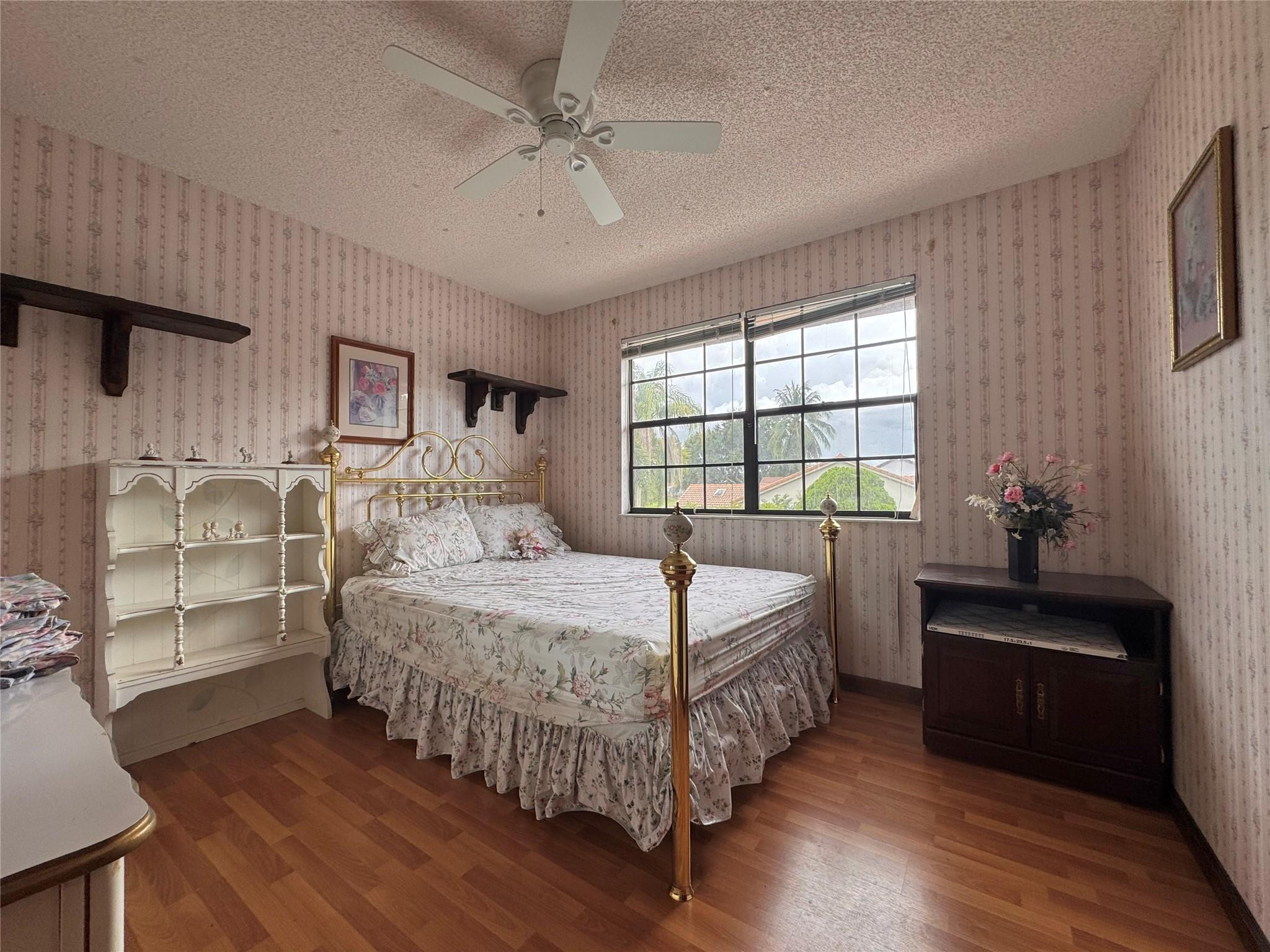 Cypress Glen - Residential