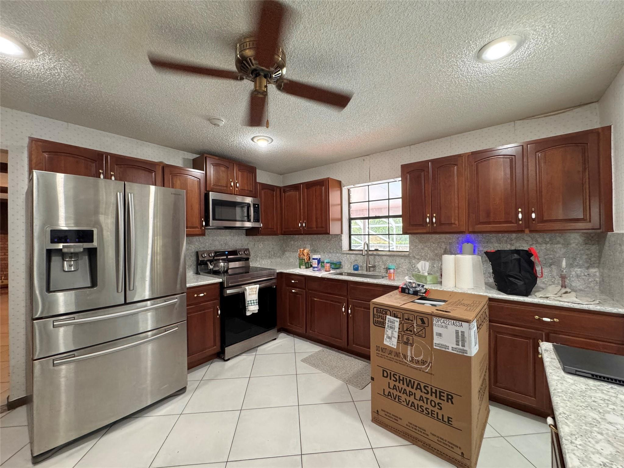 Cypress Glen - Residential