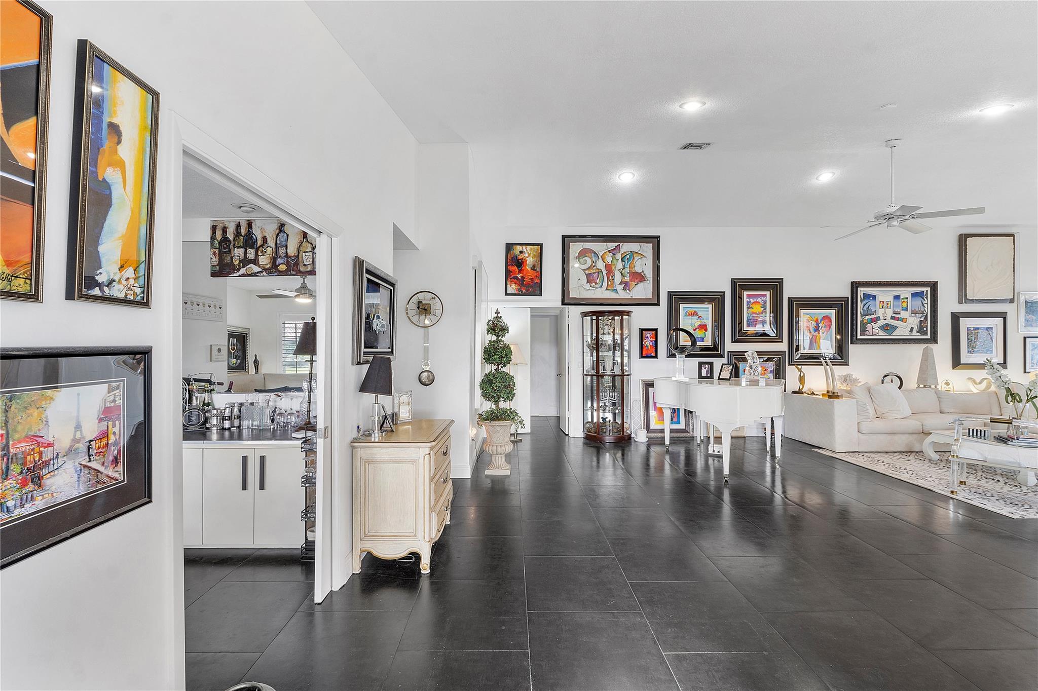 11134 Highland Cir