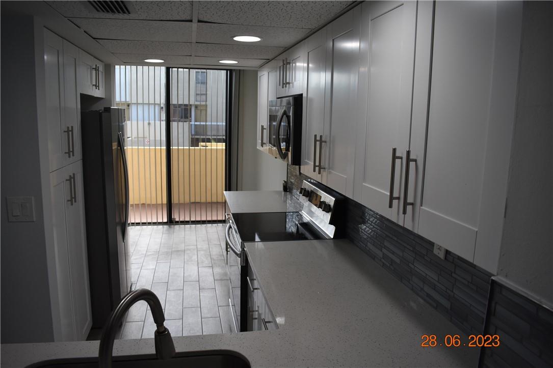 HARVEST SECTION THREE CON - Residential Lease