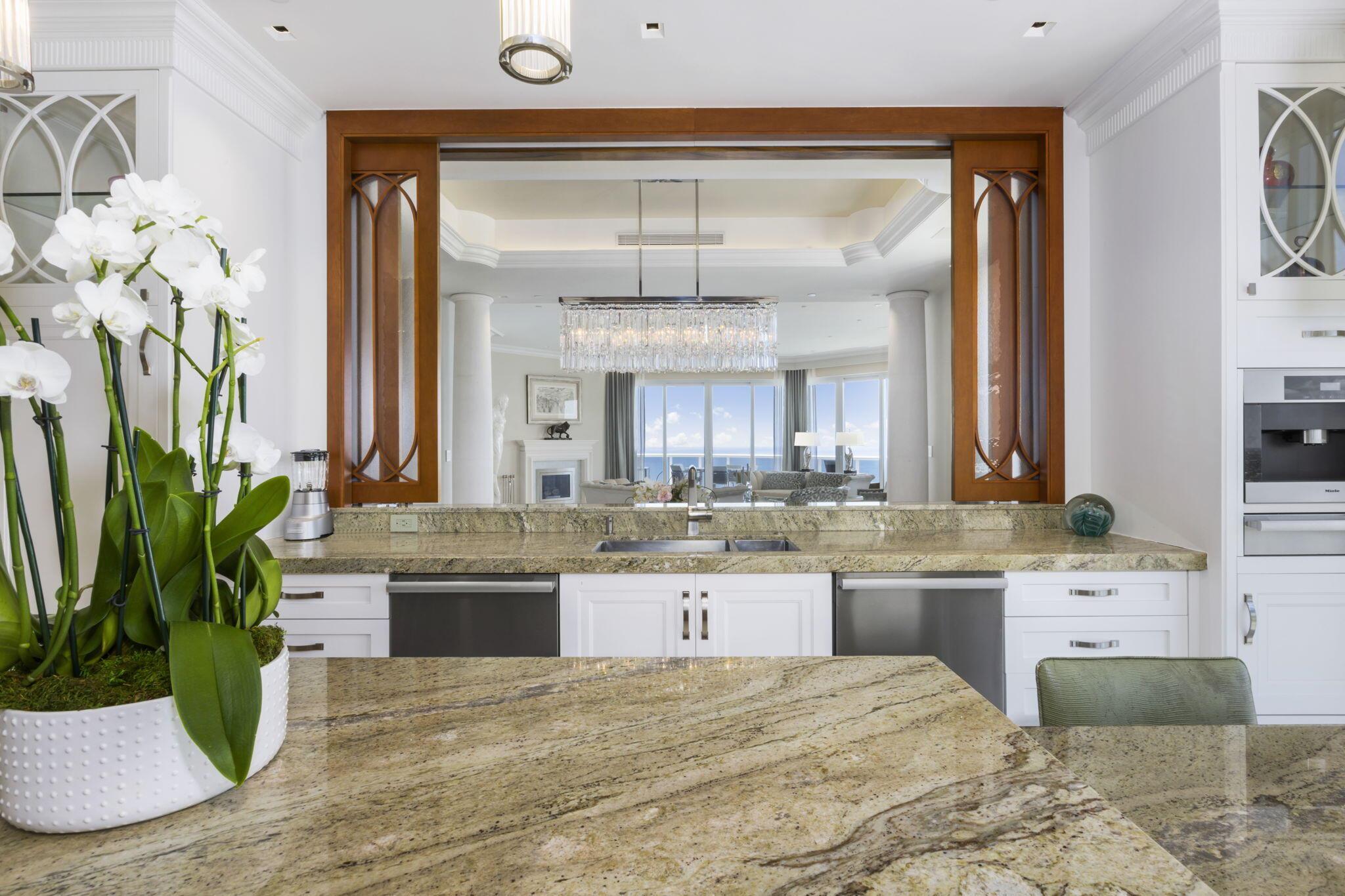 LHERMITAGE I CONDOMINIUM - Residential