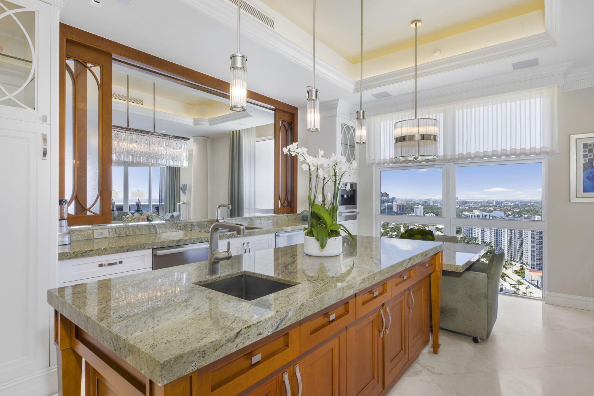 LHERMITAGE I CONDOMINIUM - Residential