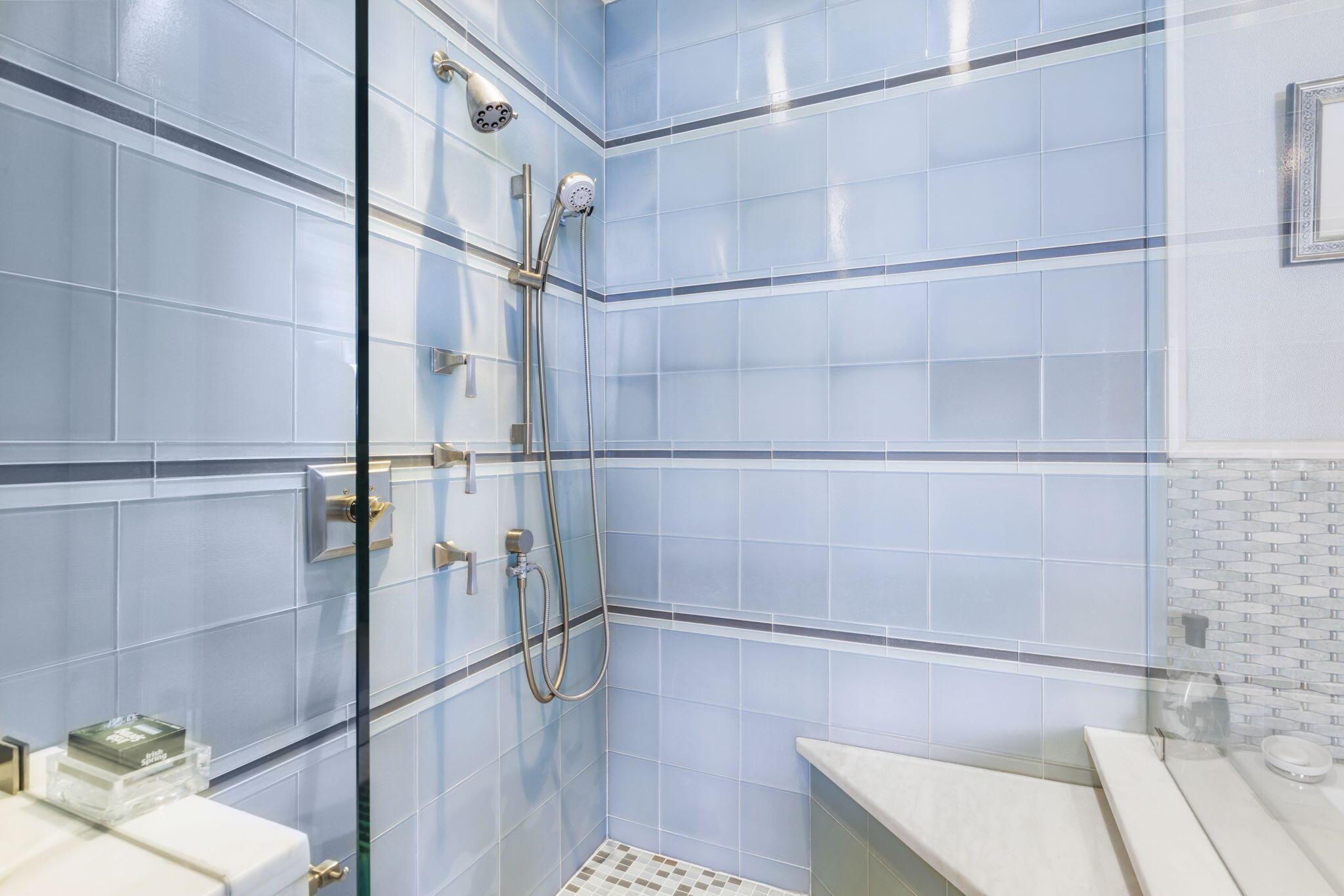 LHERMITAGE I CONDOMINIUM - Residential