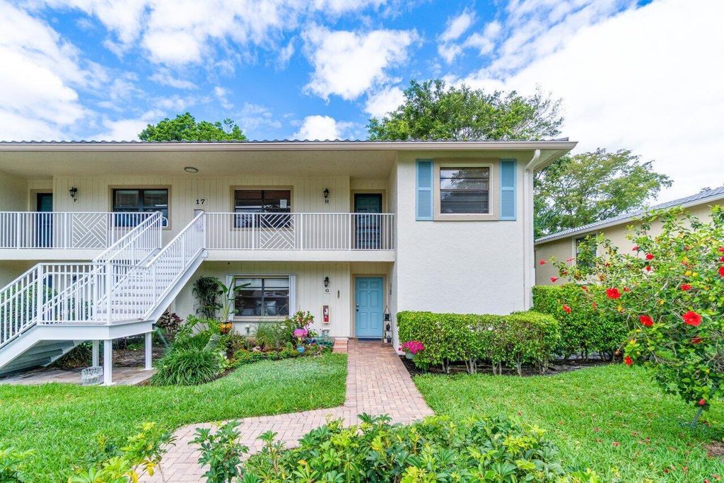Photo of 17 Westgate Lane #G, Boynton Beach, FL 33436 (MLS # R10979251)