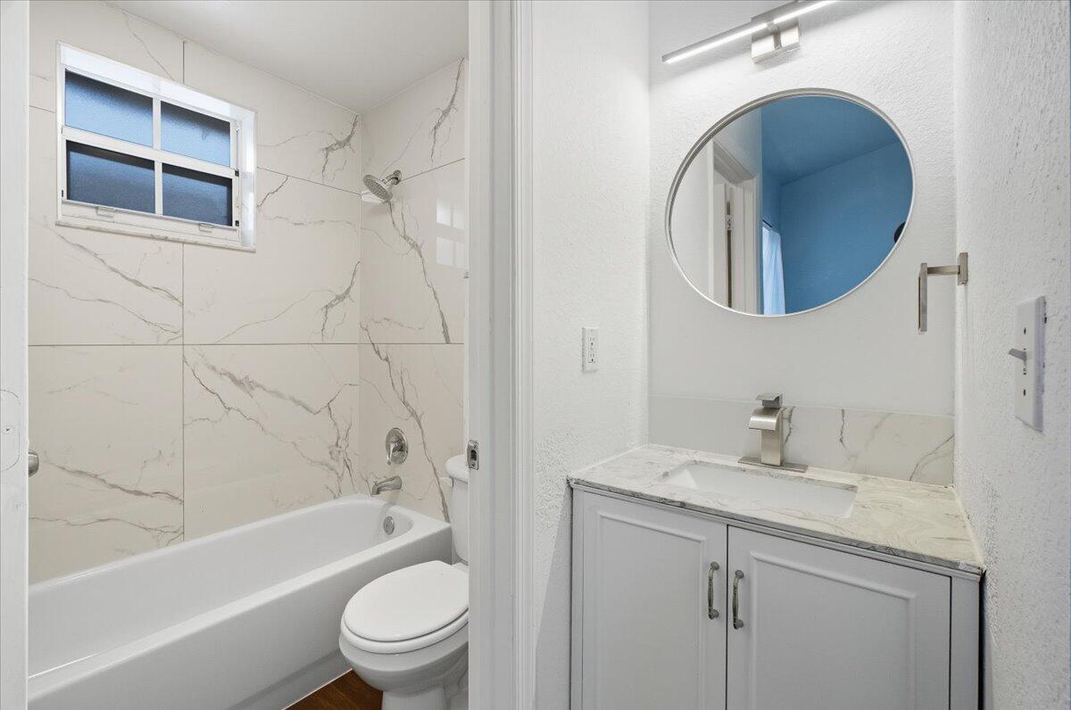 n/a - Residential Lease