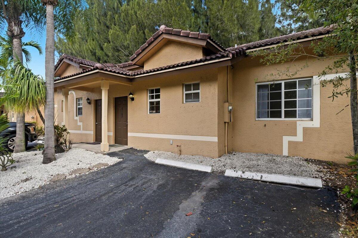 n/a - Residential Lease