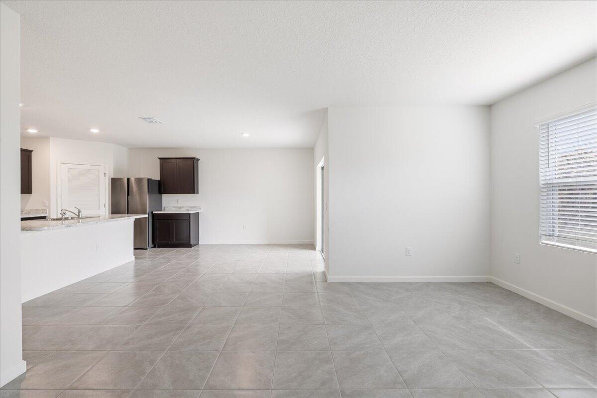 SEBASTIAN HIGHLANDS UNIT 5 - Residential