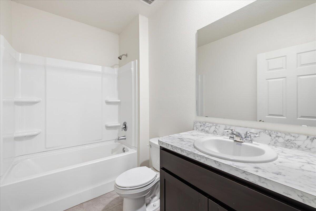 SEBASTIAN HIGHLANDS UNIT 5 - Residential