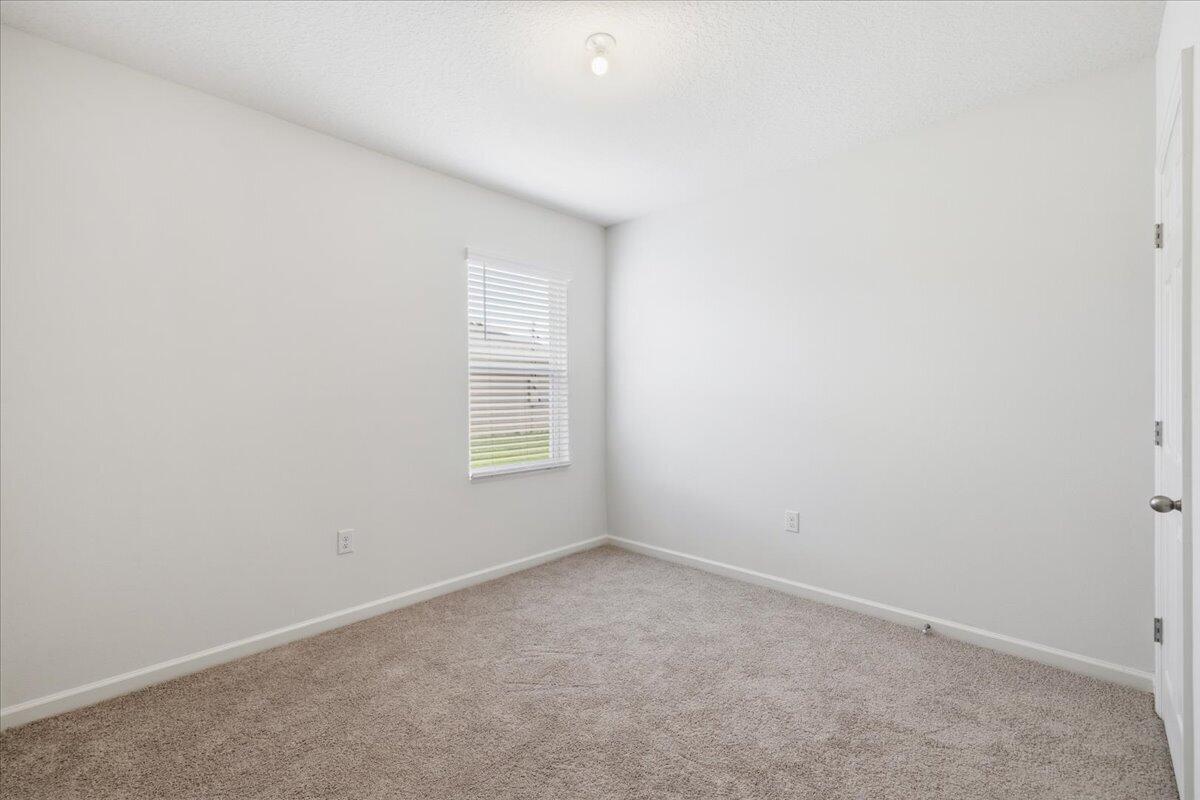 SEBASTIAN HIGHLANDS UNIT 5 - Residential