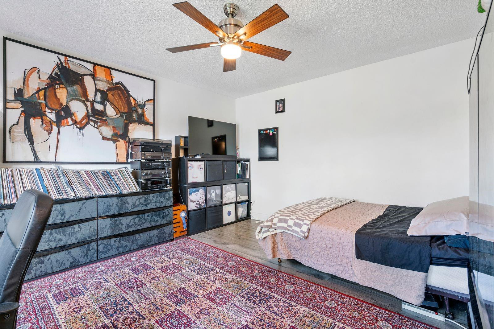 PINE ISLAND RIDGE - Residential