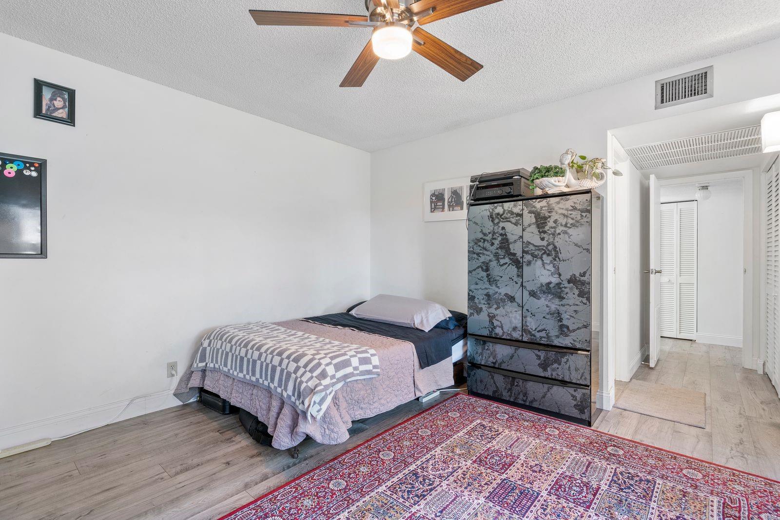 PINE ISLAND RIDGE - Residential