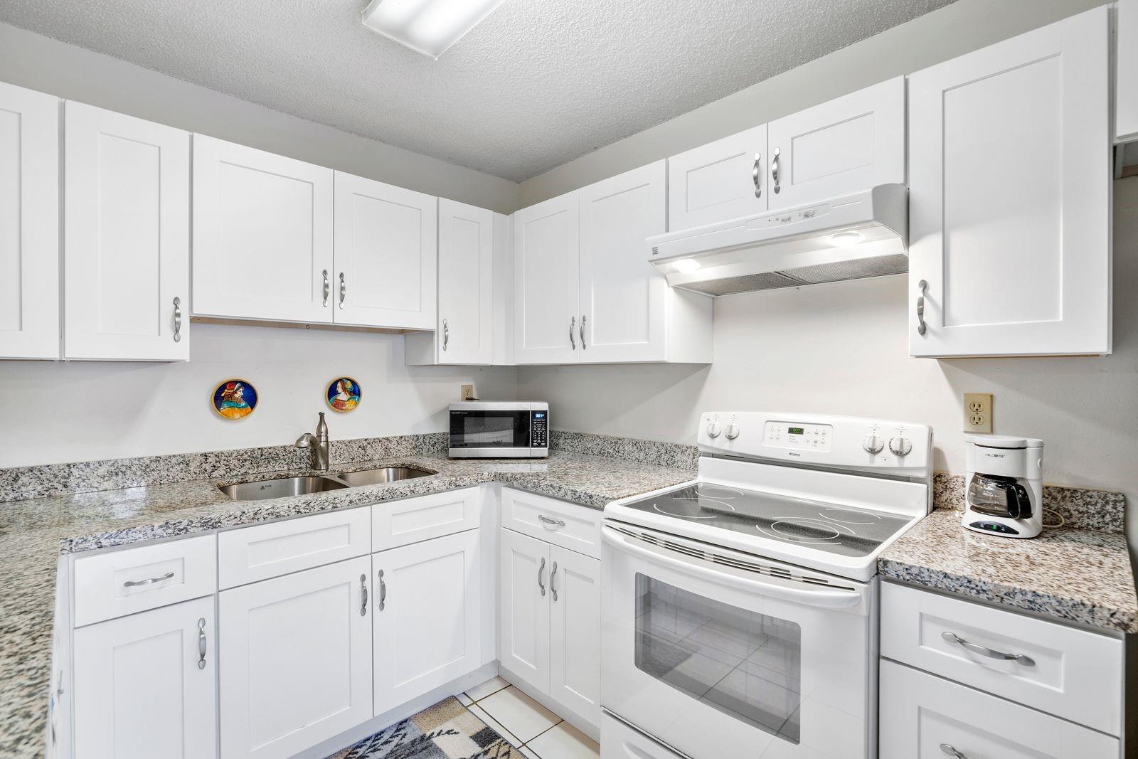 PINE ISLAND RIDGE - Residential