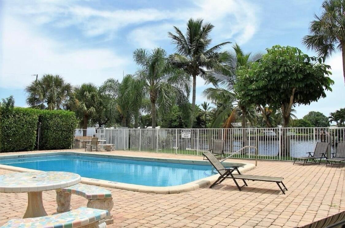 PARK PLACE AT POMPANO CONDO - Residential