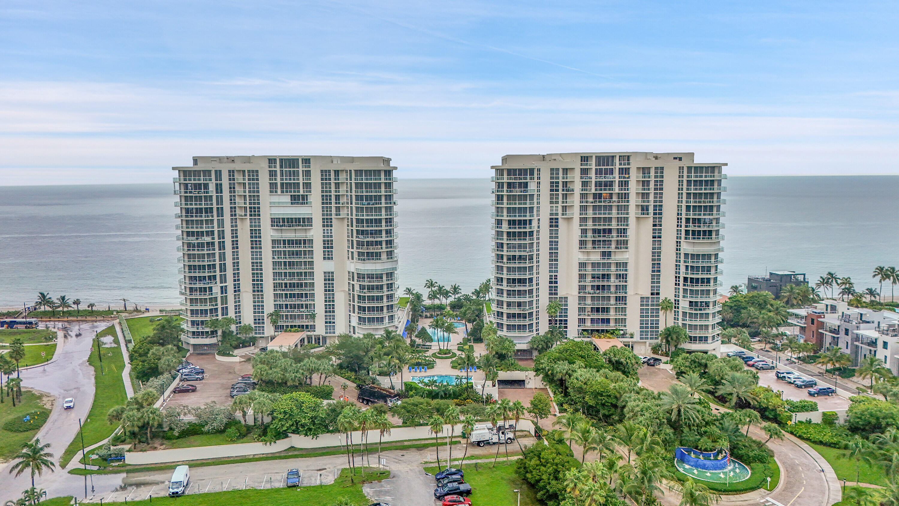 RENAISSANCE ON THE OCEAN - Residential