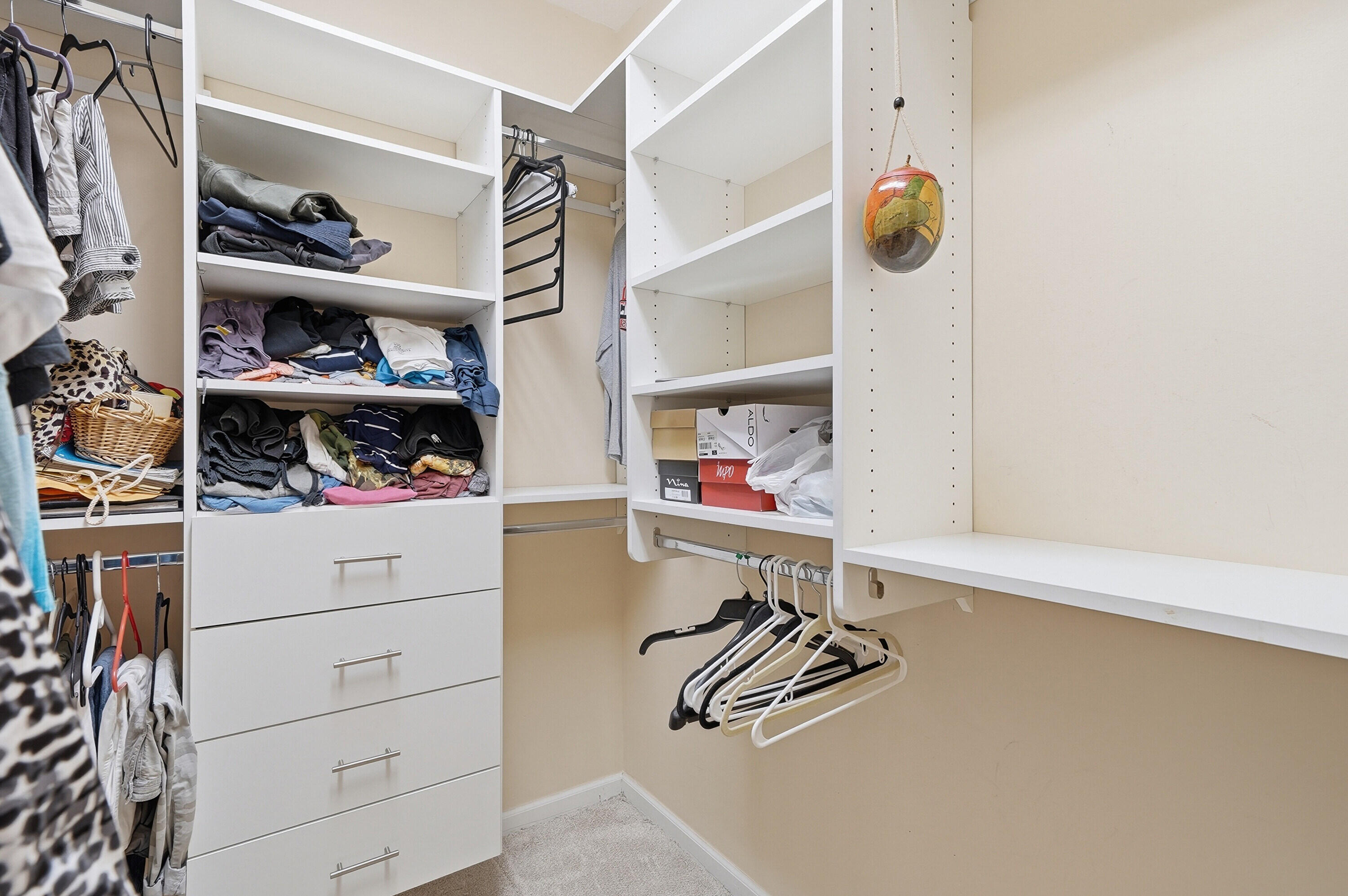 RENAISSANCE ON THE OCEAN - Residential