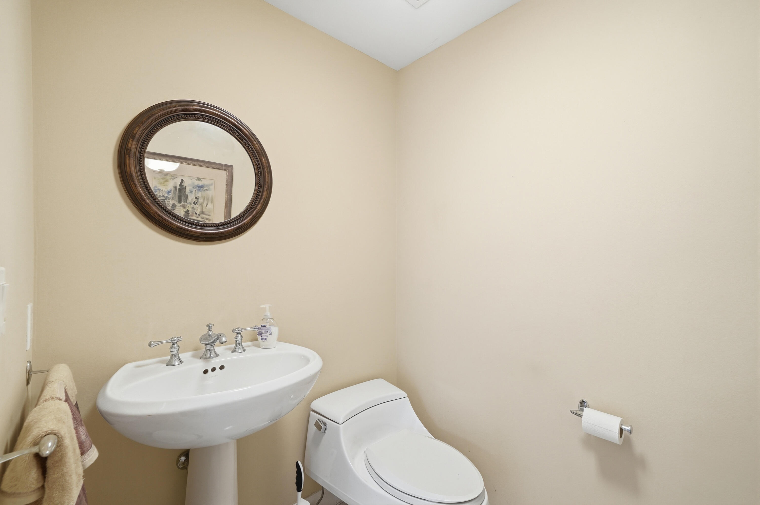 RENAISSANCE ON THE OCEAN - Residential