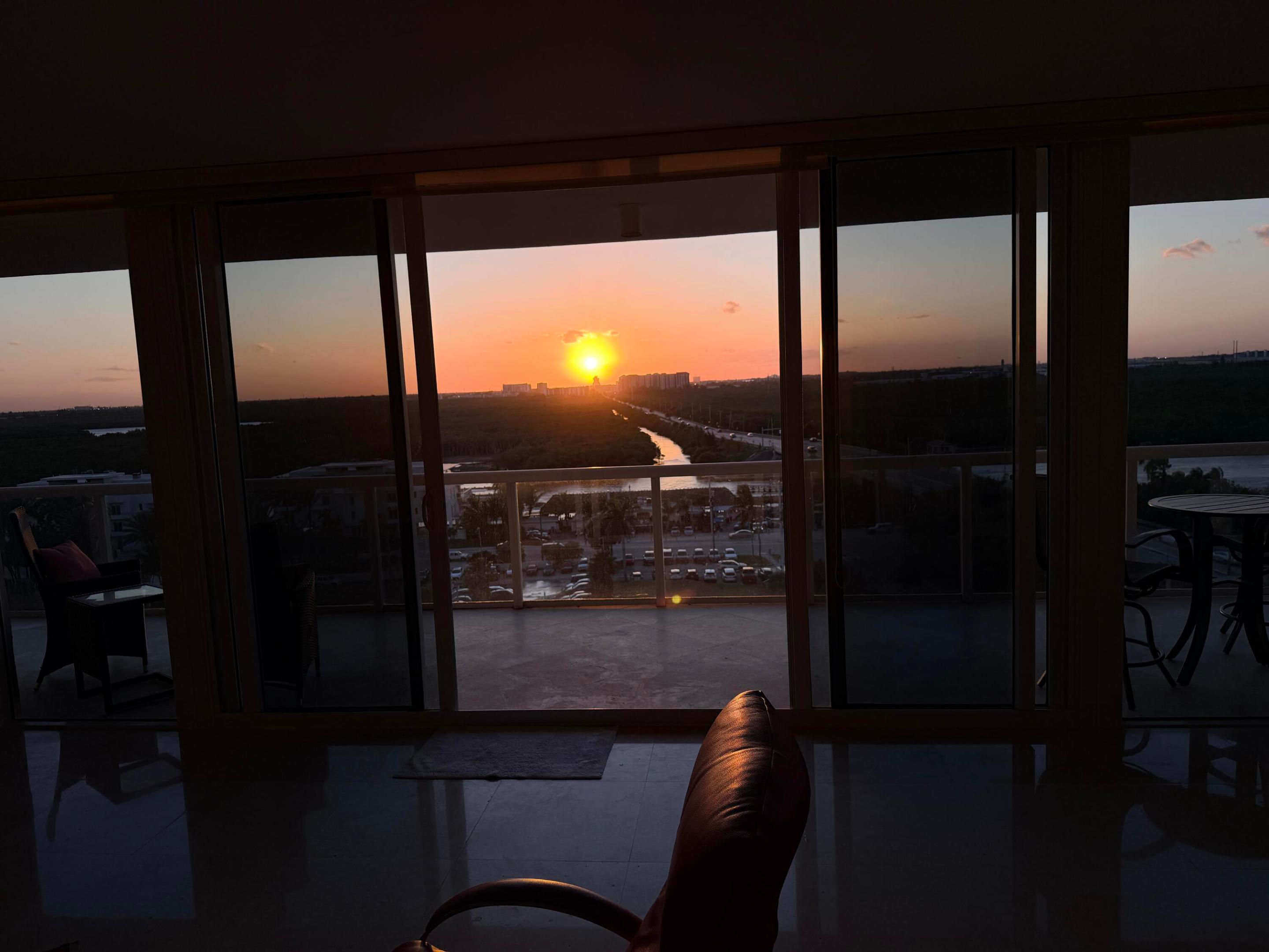 6051 N Ocean Drive 1003