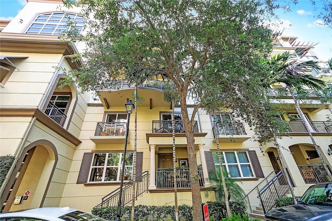 WILTON STATION - Residential