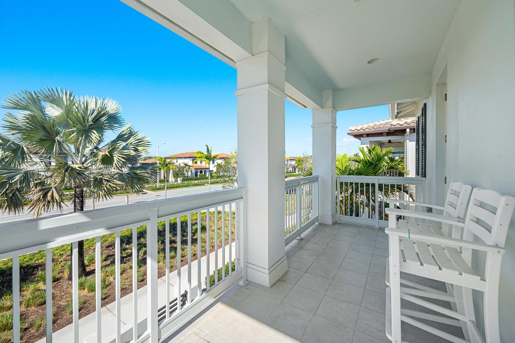 ALTON NEIGHBORHOOD - Residential