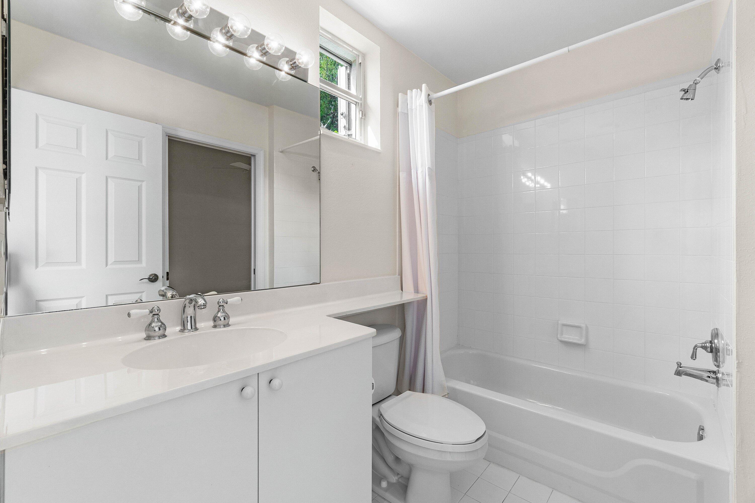 BALLENISLES - Residential