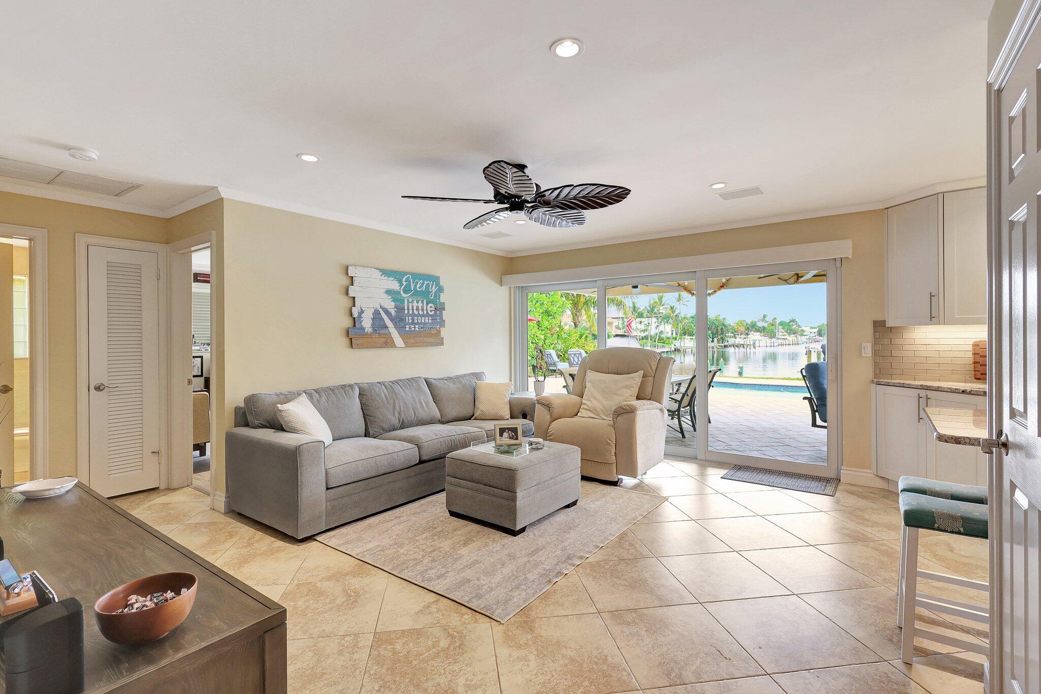 NORTH PALM BEACH VILLAGE - Residential